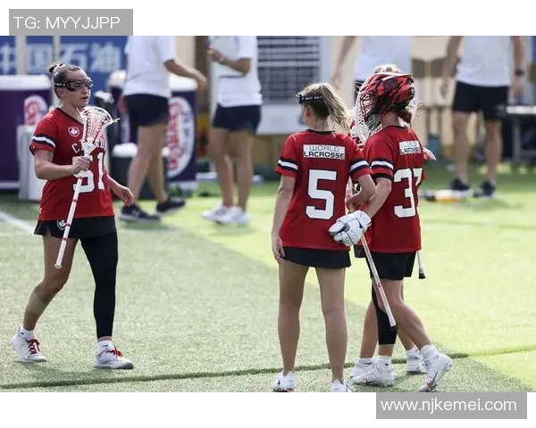 成都网球队在挑战赛中的灵活性表现与战术调整分析 成都网球队在挑战赛中的灵活性表现与战术调整分析