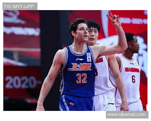 重庆篮球队与广州篮球队赛后复盘总结比赛经验与教训分析 重庆篮球队与广州篮球队赛后复盘总结比赛经验与教训分析