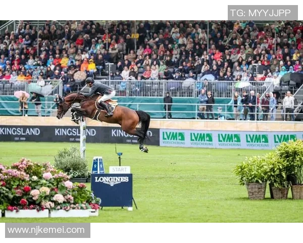 深圳足球队在奥运会积分榜上以81分稳居第一名引发关注 深圳足球队在奥运会积分榜上以81分稳居第一名引发关注